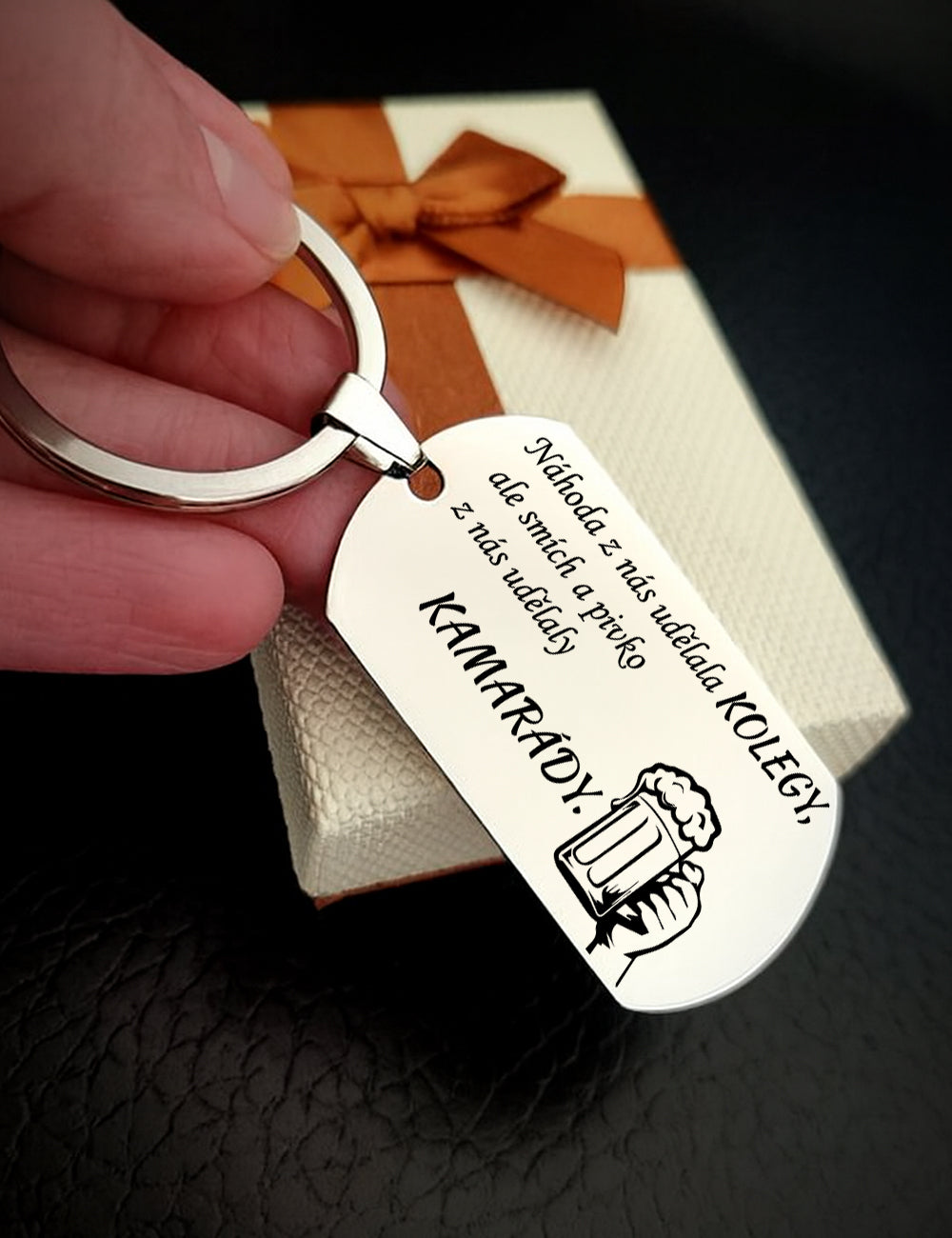 Klíčenka P032 – pro kolegu, kolegyni
