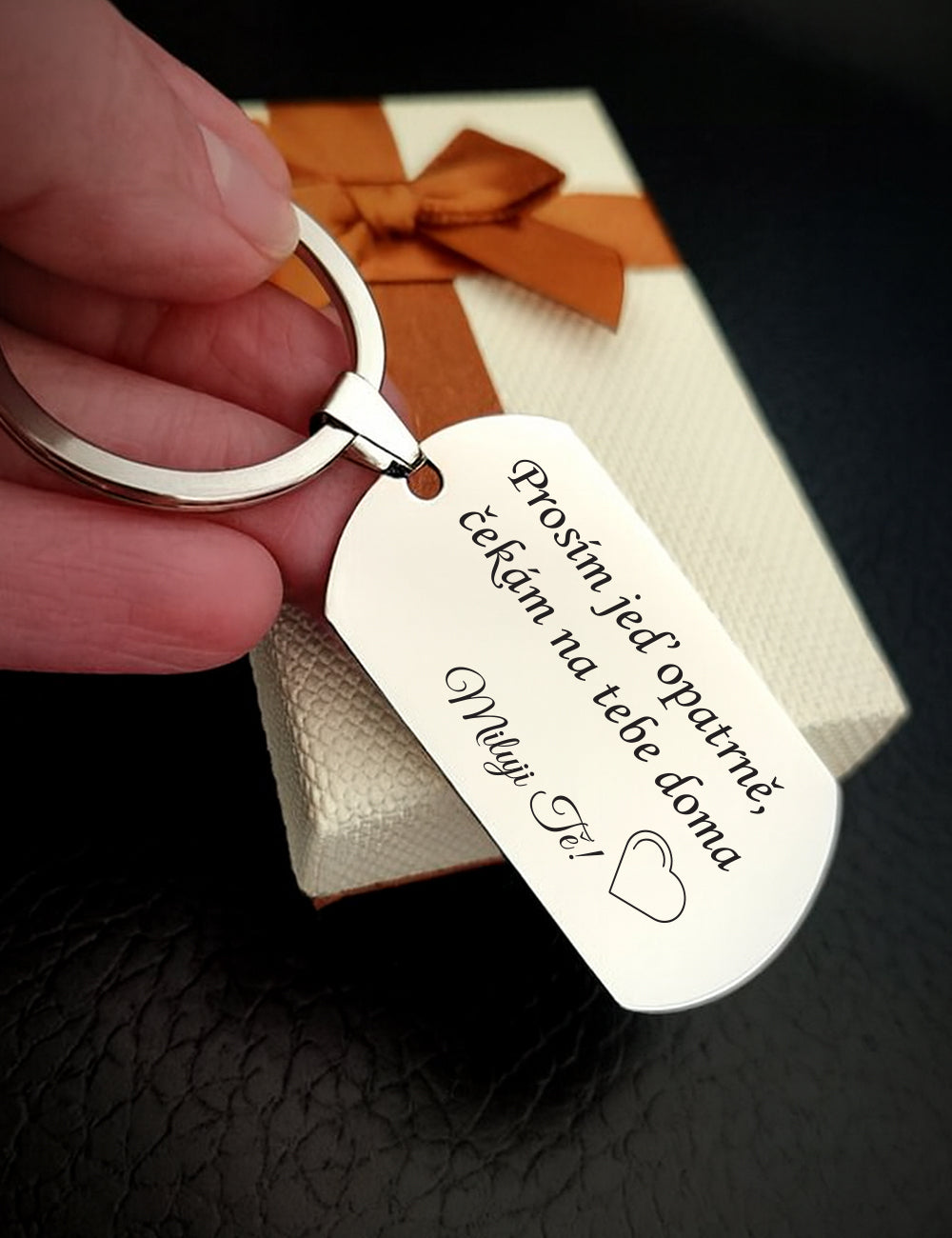 Klíčenka P032 – jezdi opatrně